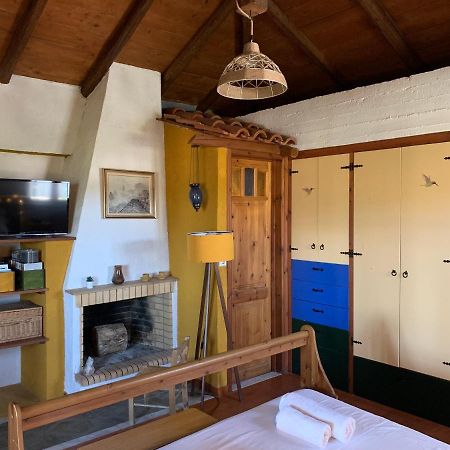 Mavilia Traditional Guesthouse Ligourión Ngoại thất bức ảnh